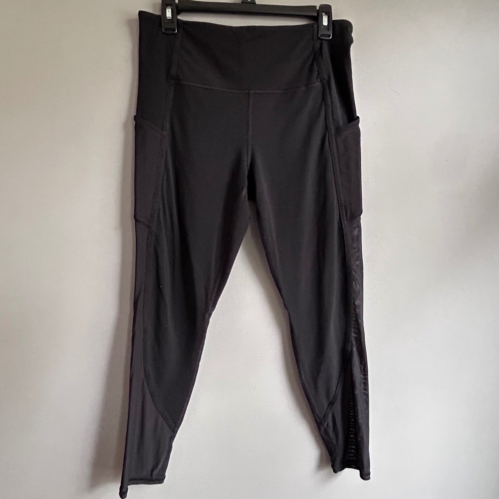 Athleta Vitality Stash Pocket 7/8 Tight Black Leggings Lot of 3 Size L RN54023